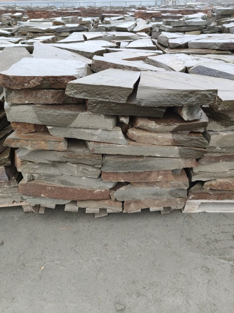 Плитняк песчаник серо-зелёный для мощения 60-65 мм купить в Оханске