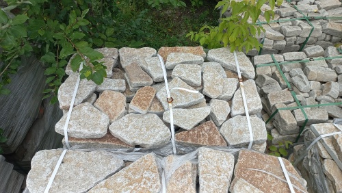 Гранитный плитняк галтованный для парковки купить в Оханске