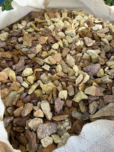 Златолит персиковый декоративная каменная крошка купить в Оханске