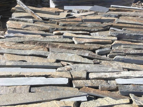 Горбушка златолит мультиколор для облицовки купить в Оханске