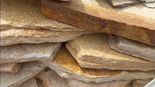 Плитняк златолит жёлтый золотистый для отмостки купить в Оханске