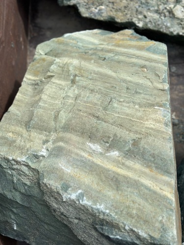 Ландшафтные глыбы зелёные 200-500 килограмм купить в Оханске